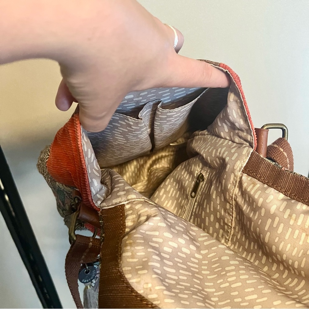 Sakroots Boho Crossbody Bag - Picture 9 of 11